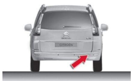 CITROEN C4 PICASSO 2011 - Bugsering af en anden bil - 1