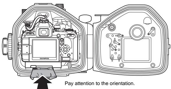 OLYMPUS PT-E06 - CAUTION: - 1