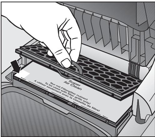 MIELE S5211 - Comment remplacer le filtre d'évacuation air clean ? - 1