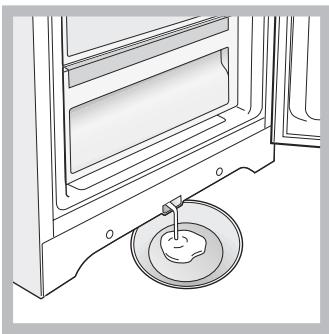 HOTPOINT BMBL 2022 C - Defrosting the freezer compartment - 1