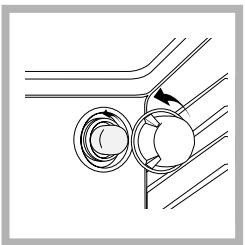 HOTPOINT CX65SP1 - Replacing the oven light bulb - 1