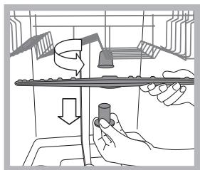 HOTPOINT LLD 8S111 X EU - Cleaning the sprayer arms - 1
