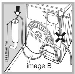 HOTPOINT FTCD 872 6CM1 - Vidange de l'eau - 2