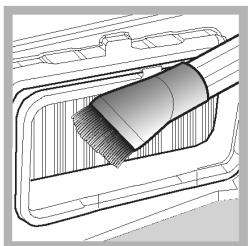 HOTPOINT FTCD 872 6HM1 - ! Die Vorderseite der Wärmepumpe besteht aus dünnen Metallplatten. - 1