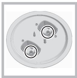 HOTPOINT PK 640 R GH - Replacing the Triple ring burner nozzles - 2
