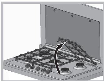 HOTPOINT PKL 641 D2/IX/A - ! تجب تعرض جهاز الإشعال الكهربي للتلف، لا *" Capacity إذا كانت shockلات لیست في مكانها. - 1