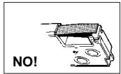 CASIO KL-820 - To load a tape cartridge - 3