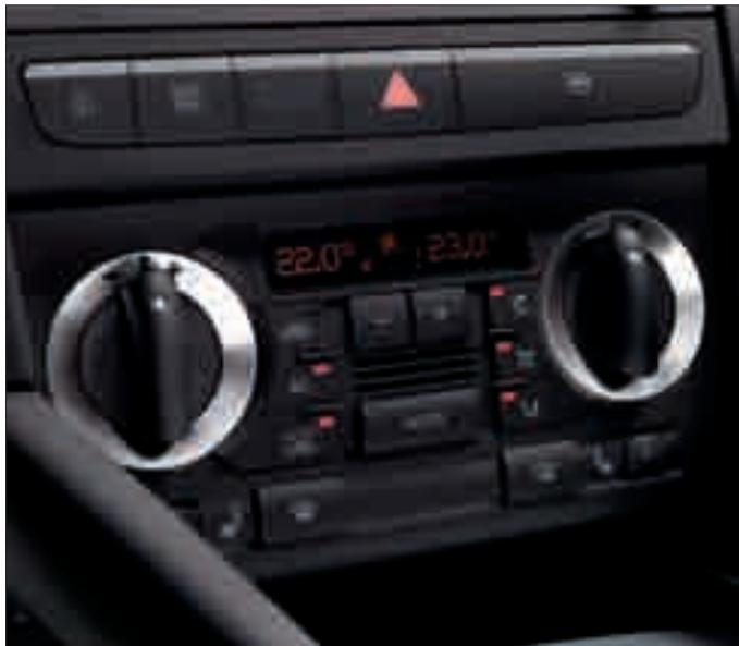 AUDI A3 CABRIOLET - Interior equipment - 1
