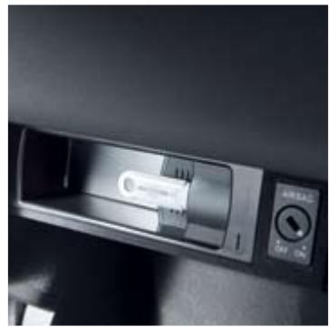 AUDI TTS COUPE - Audio and communication - 4