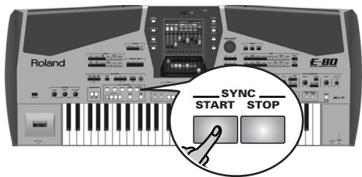 ROLAND E-80 - Playing to an automatic accompa- niment - 2