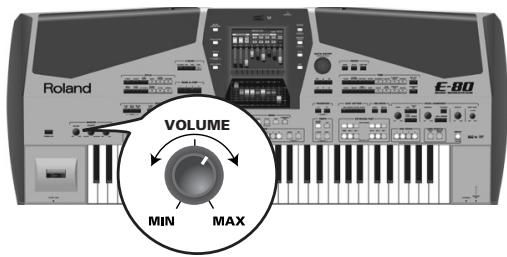 ROLAND E-80 - Starting playback - 3