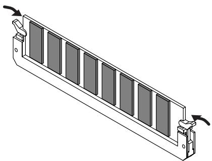 ROLAND FANTOM X8 - Installation du module de mémoire - 5