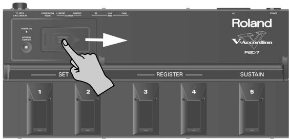 ROLAND FR-7B - Recharger la batterie sur le fbc-7 - 6