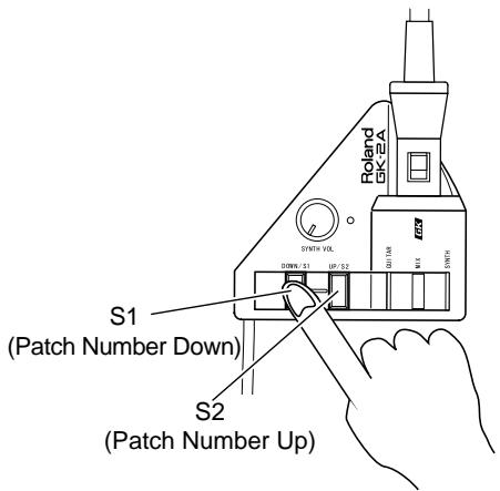 ROLAND GR-33 - How to Select a Patch Using the Guitar - 2
