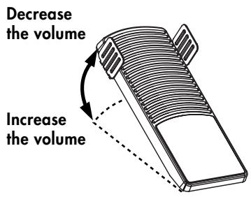 ROLAND AT-800 - Adjusting the Overall Volume Using an Expression Pedal - 1