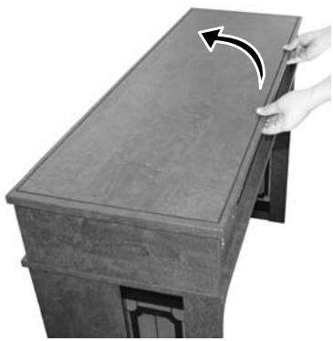 ROLAND C-30 - Opening the lid - 1