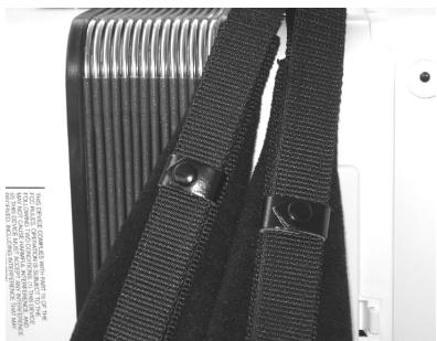 ROLAND FR-1B - Attaccare le cinghie - 3