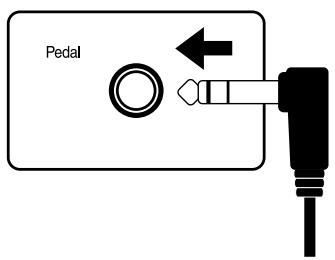 ROLAND HP102E - Anschlieben des Pedalkabels - 1