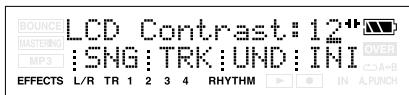BOUNCE LCD Contrast:12 MASTERING :SNG:TRK:UND:INI MP3 EFFECTS L/R TR 1 2 3 4 RHYTHM IN A.PUNCH