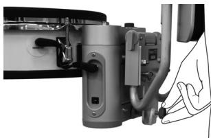ROLAND RMP-12 - Attach the RMP-12 and lock it in place. - 4