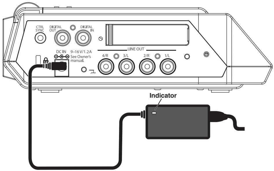 ROLAND R-44 - Connecting the AC Adaptor and Turning the Power On/Off - 1