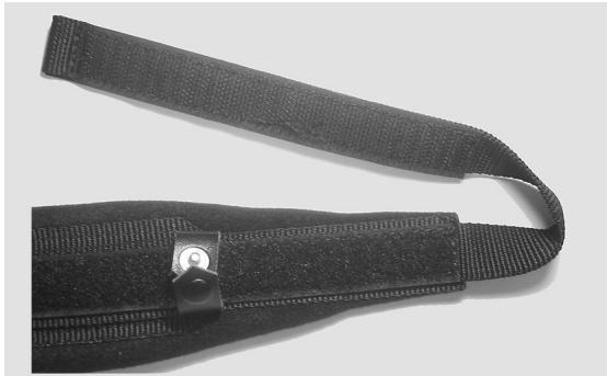 ROLAND FR-3XB BK - Unpack the straps. - 1