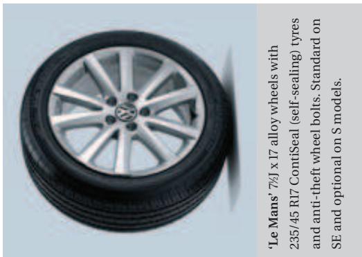 VOLKSWAGEN EOS - Luxurious 'Vienna' leather includes heated front sports seats - 5
