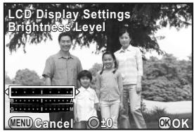 PENTAX Q - Adjusting the Brightness and the Color of the Monitor - 1
