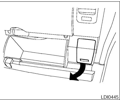 NISSAN FRONTIER 2005 - Fusible links - 1