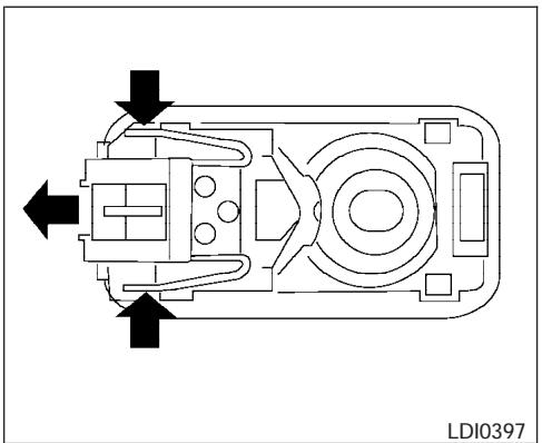 NISSAN MAXIMA 2004 - Front personal/map lights - Type B - 4
