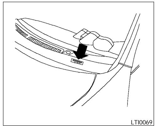 NISSAN MAXIMA 2004 - VEHICLE IDENTIFICATION - 1