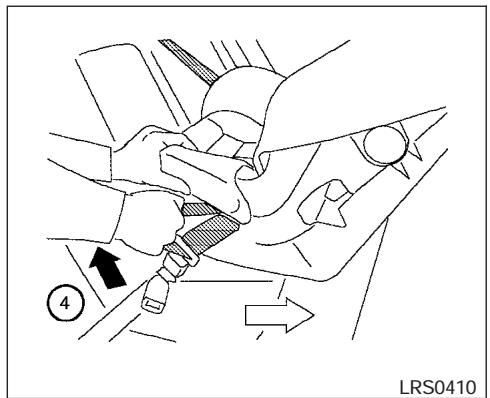 NISSAN MAXIMA 2006 - Rear Facing - step 2 - 2