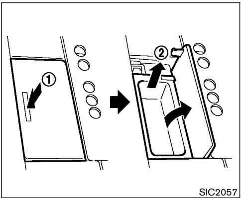 NISSAN MURANO 2003 - STORAGE - 1