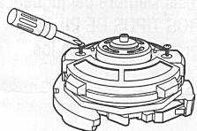 HASBRO BEYBLADE V FORCE DRANZER G B25 82691 - TO REPLACE BATTERIES: - 8