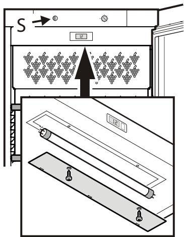 LIEBHERR WK 4126 - Pull out the mains plug or remove/unscrew the fuse. - 1