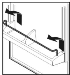LIEBHERR CBNESF 3733 COMFORT BIOFRESH NOFROST - Moving the storage rack - 1