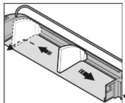 LIEBHERR TP 1714 COMFORT - Removing the bottle holder - 2