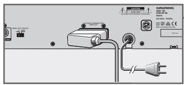 GRUNDIG GDV 120 - … with a EURO-AV cable - 1