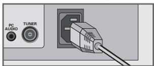 GRUNDIG XEPHIA 42 PW 110-6605 TOP - Connecting the antenna and the mains cable - 3