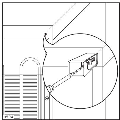 ZANUSSI ZA32N - Fixation des entretoises arrière - 2