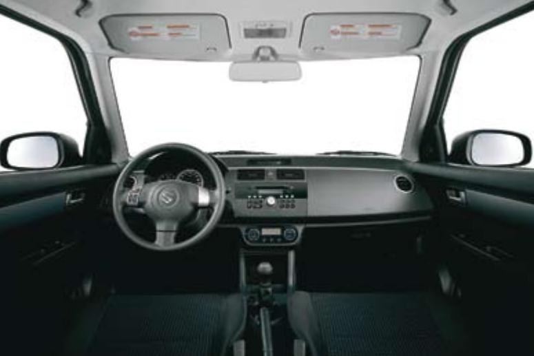 SUZUKI SWIFT - Décovrir sa beauité interieure - 5