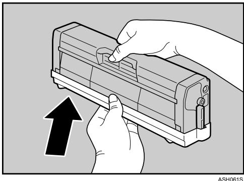 RICOH AFICIO SP C220N - Put the cover that you removed in step 5 on the old print cartridge. Then, put the old print cartridge into the bag, and then put it into the box. - 1