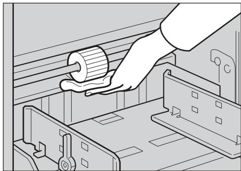 RICOH PRIPORT DX 2430 - Paper Feed Roller (paper feed tray) - 1