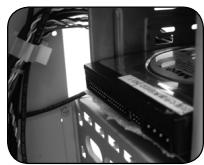 GIGABYTE ISOLO 210 - 4-8 Installation of 3.5" Internal Device Bay - 3