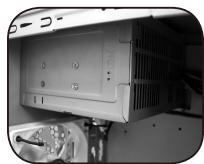 GIGABYTE ISOLO 220 - 4-1 Installation of Power Supply - 1