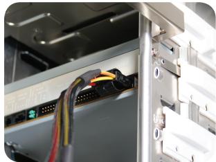 GIGABYTE ODIN PRO 800W - Installation Instruction - 4