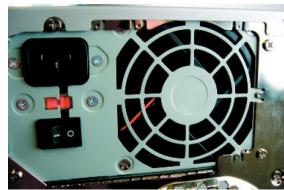 GIGABYTE POSEIDON - 4-1 Installation of Power Supply - 2