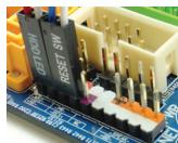 GIGABYTE GA-8SIMLHP-TW - 連接排線、內部插座及電源線 - 1