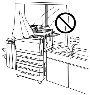 KONICA MINOLTA 7045 - CAUTION: VENTILATION - 1