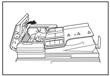 KONICA MINOLTA 7216 - To clear a misfeed in the RADF (DF-321) - 2